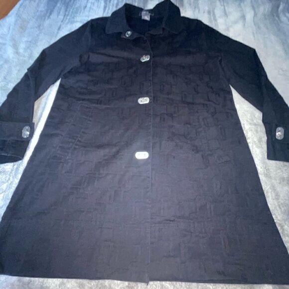 Black Jacket w Silver Twist Buttons - Picture 2 of 4